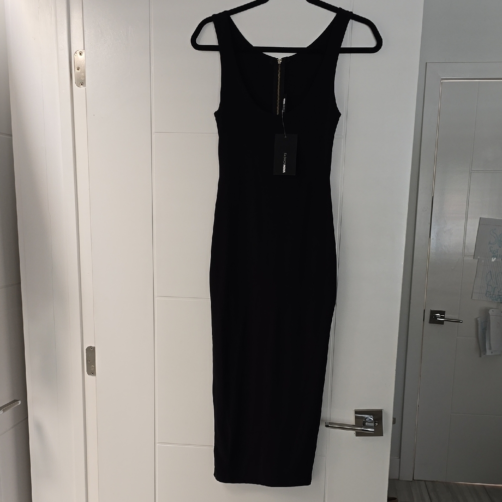 Fashion Nova Black Sheath Midi Dress